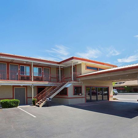 Econo Lodge Hurricane Zion Park Area Dış mekan fotoğraf
