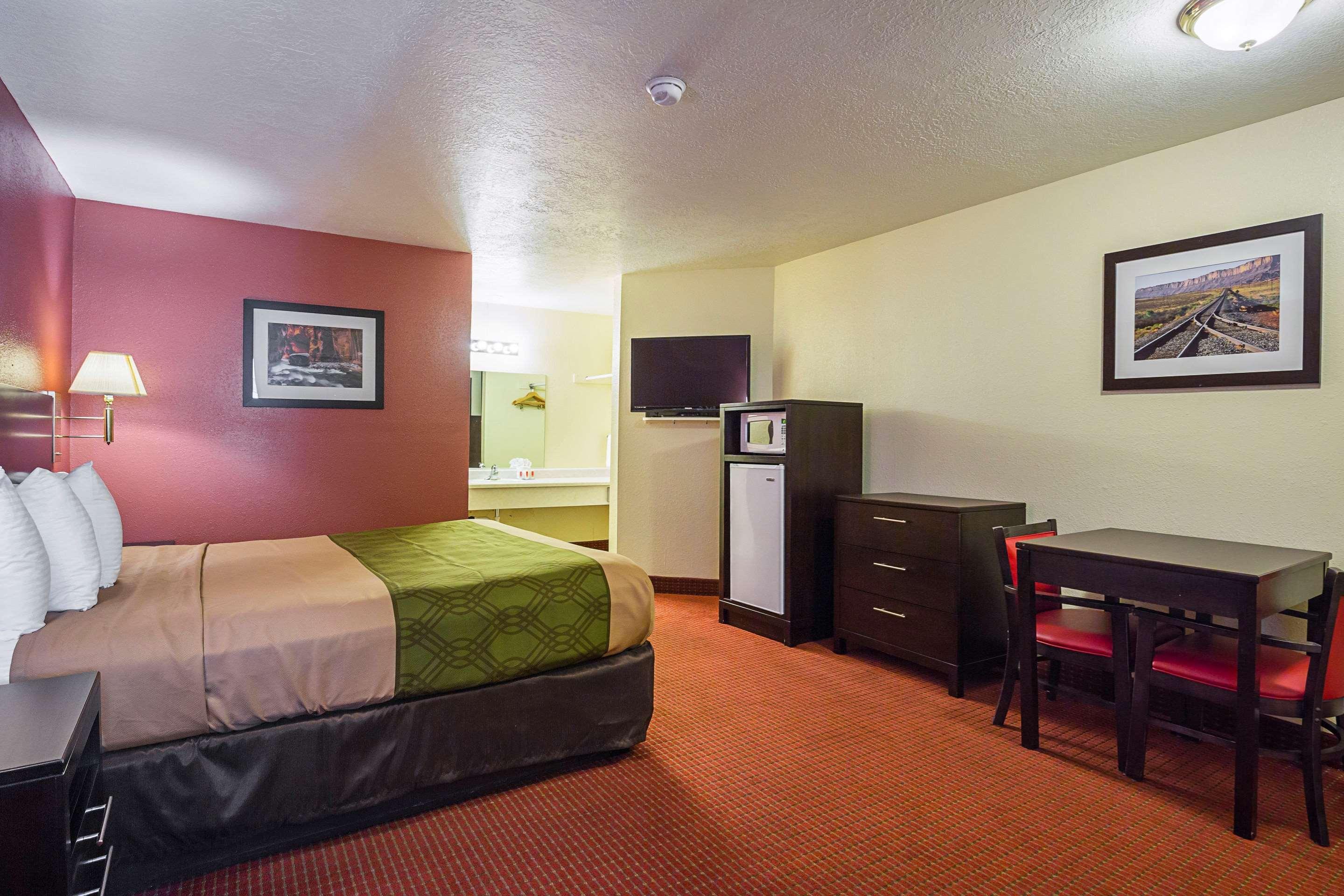 Econo Lodge Hurricane Zion Park Area Dış mekan fotoğraf
