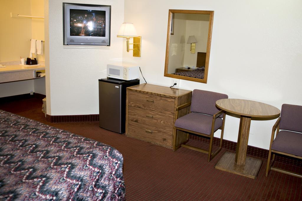 Econo Lodge Hurricane Zion Park Area Dış mekan fotoğraf
