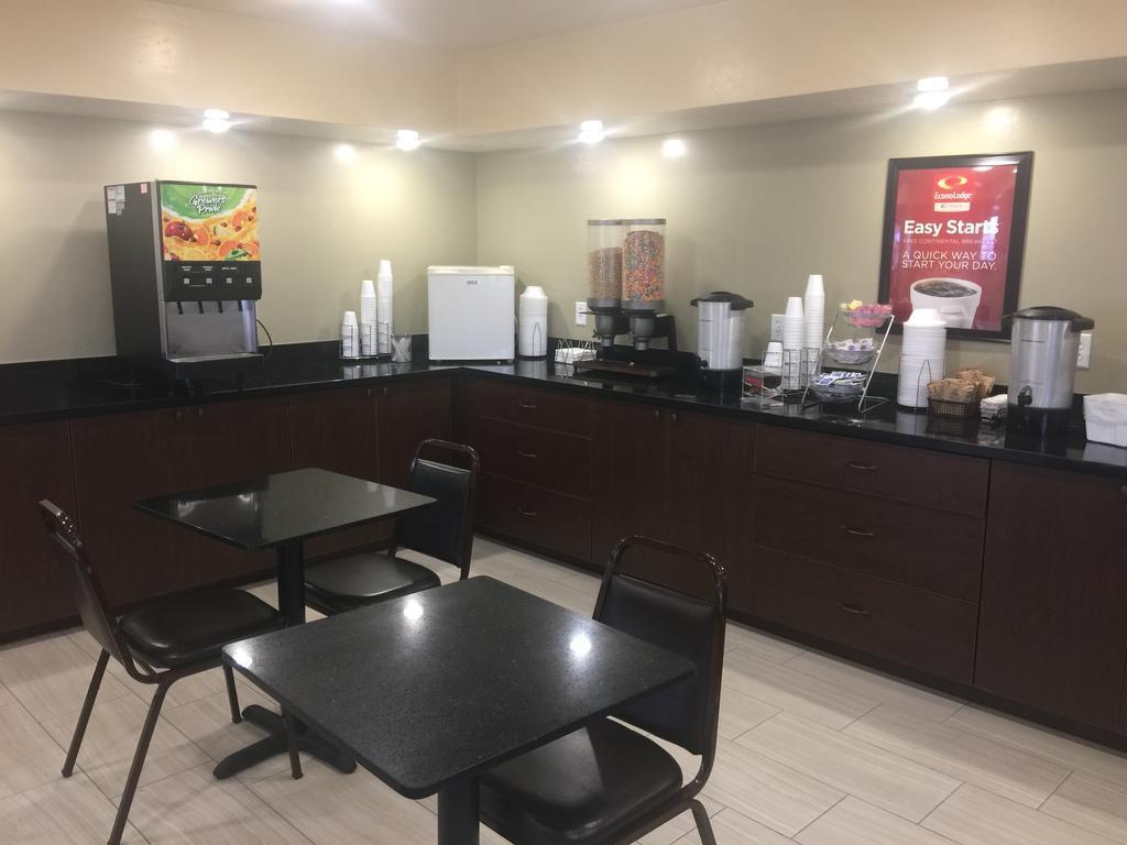 Econo Lodge Hurricane Zion Park Area Dış mekan fotoğraf