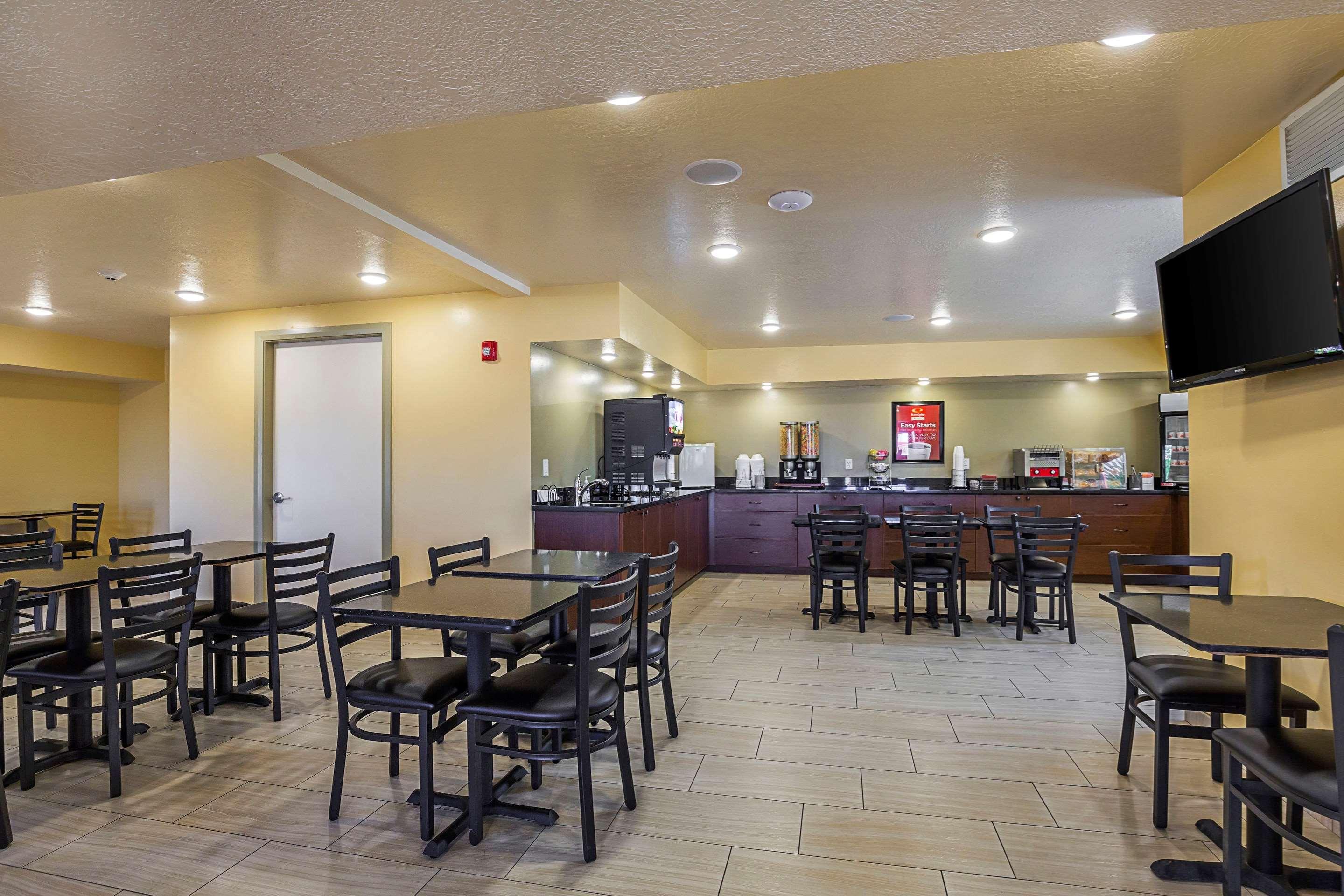 Econo Lodge Hurricane Zion Park Area Dış mekan fotoğraf